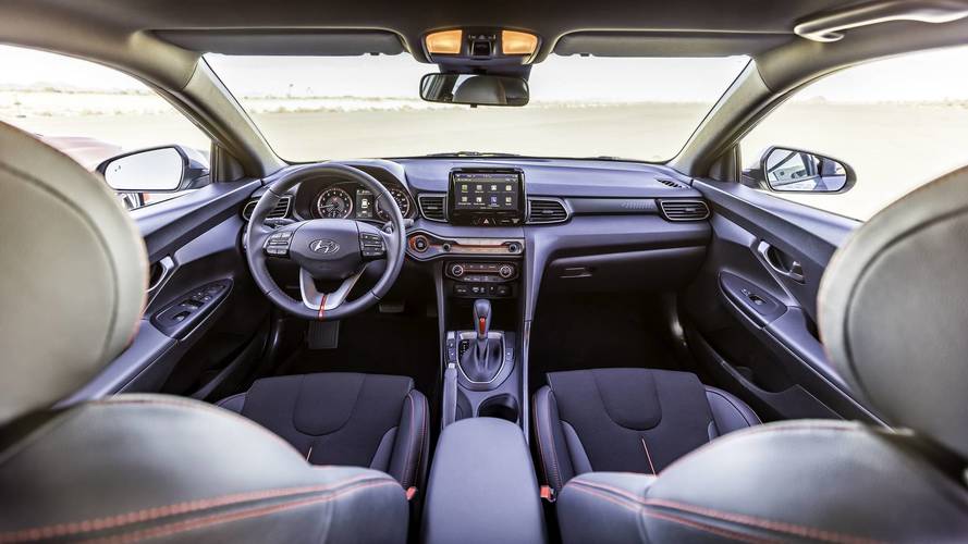 2019 Hyundai Veloster