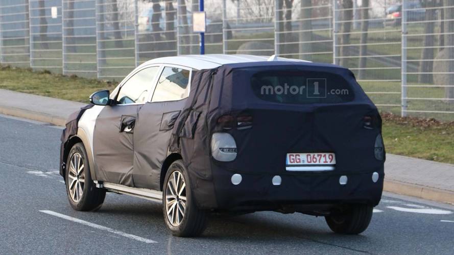Hyundai Tucson spy photo