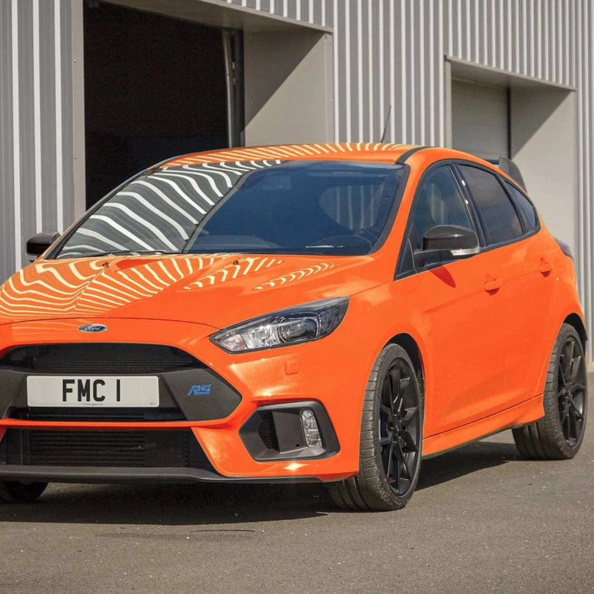 Ford Escort RS/ Ford Focus RS 2台セット ford-focus-rs-heritage-edition
