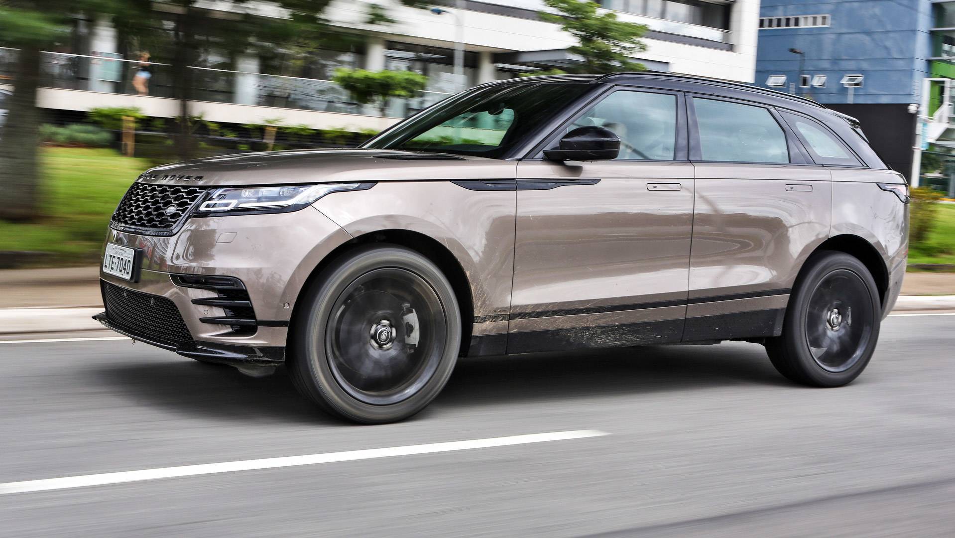 Jaguar Land Rover revela plano de recuperação global