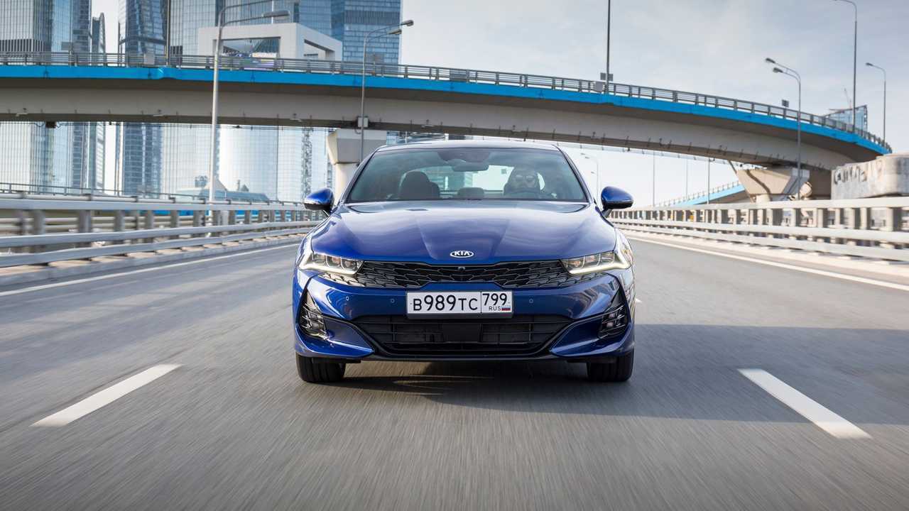 Первый тест Kia K5 (экстерьер)