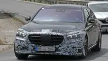 Mercedes S-Klasse (2021) beinahe ungetarnt erwischt