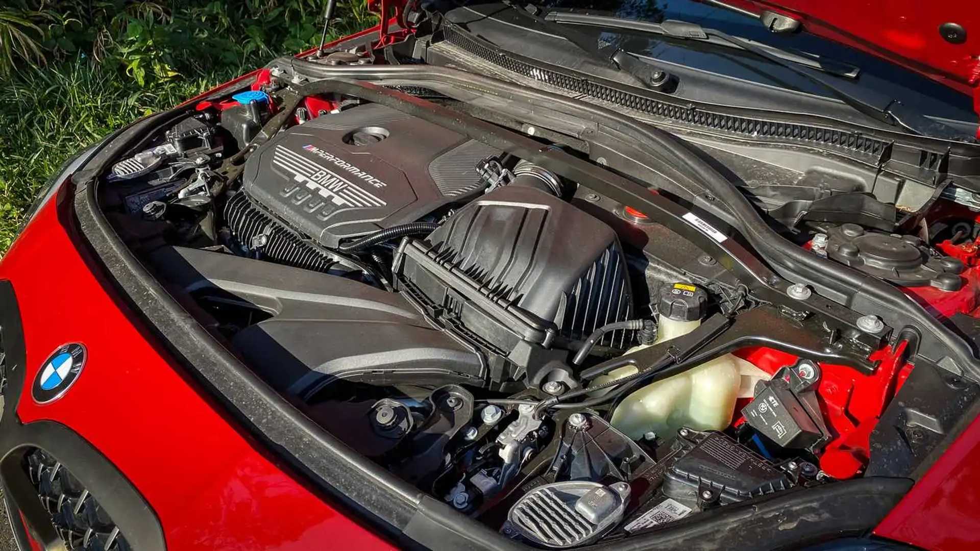 BMW M135i xDrive 2020 (Teste BR) Fotos