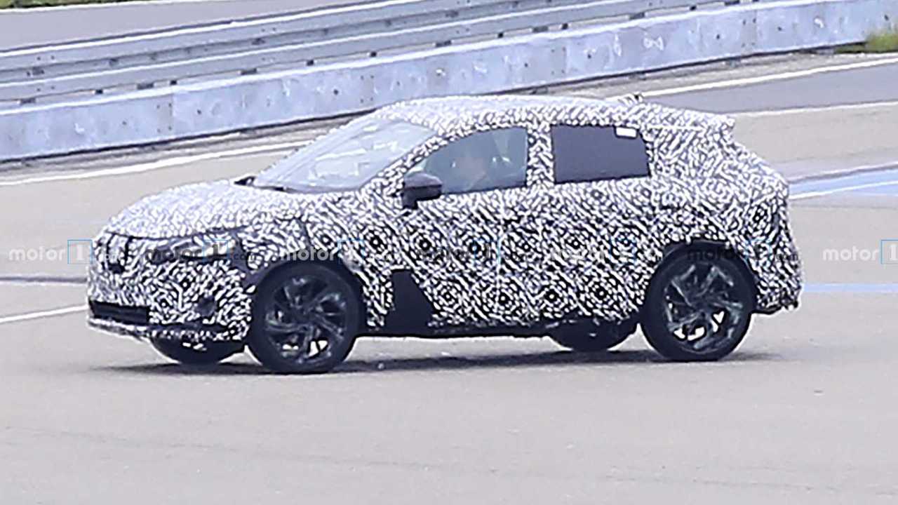 Yeni 2021 Nissan Qashqai Casus Fotoğrafları