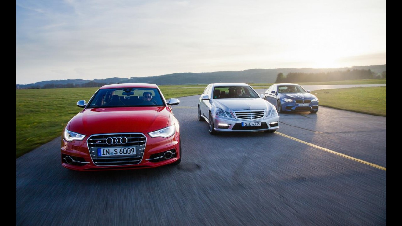 Türkmenistan Şimdi de Audi, BMW ve Mercedes-Benz'leri Ülkeye Sokmuyor