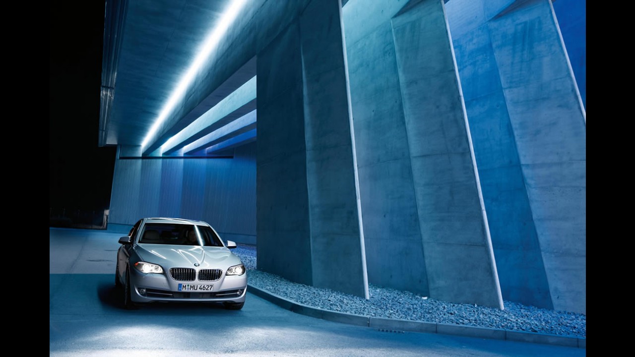 Novo BMW Série 5 é revelado oficialmente - Veja galeria de fotos em alta resolução