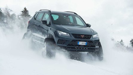 CUPRA Ateca sobre orugas, el 'SUV de la nieve' en acción