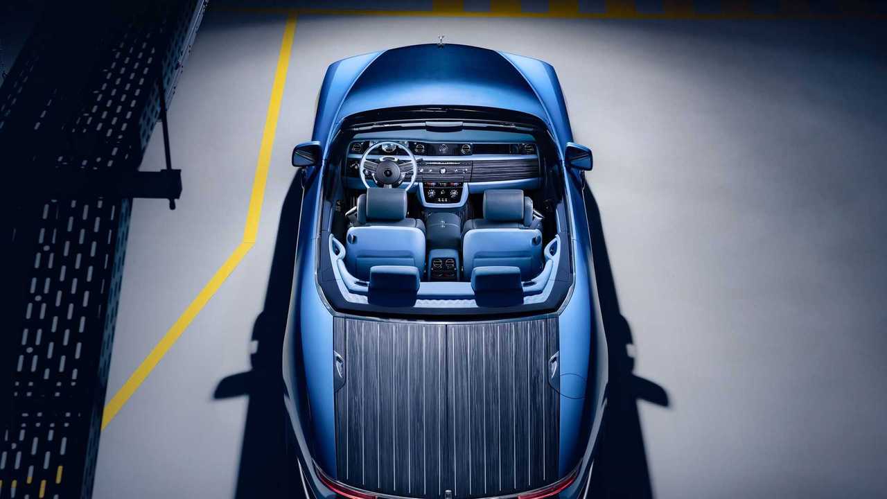 Queue de bateau Rolls-Royce