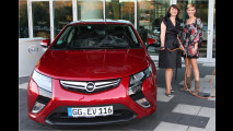 Katie Melua singt für Opel