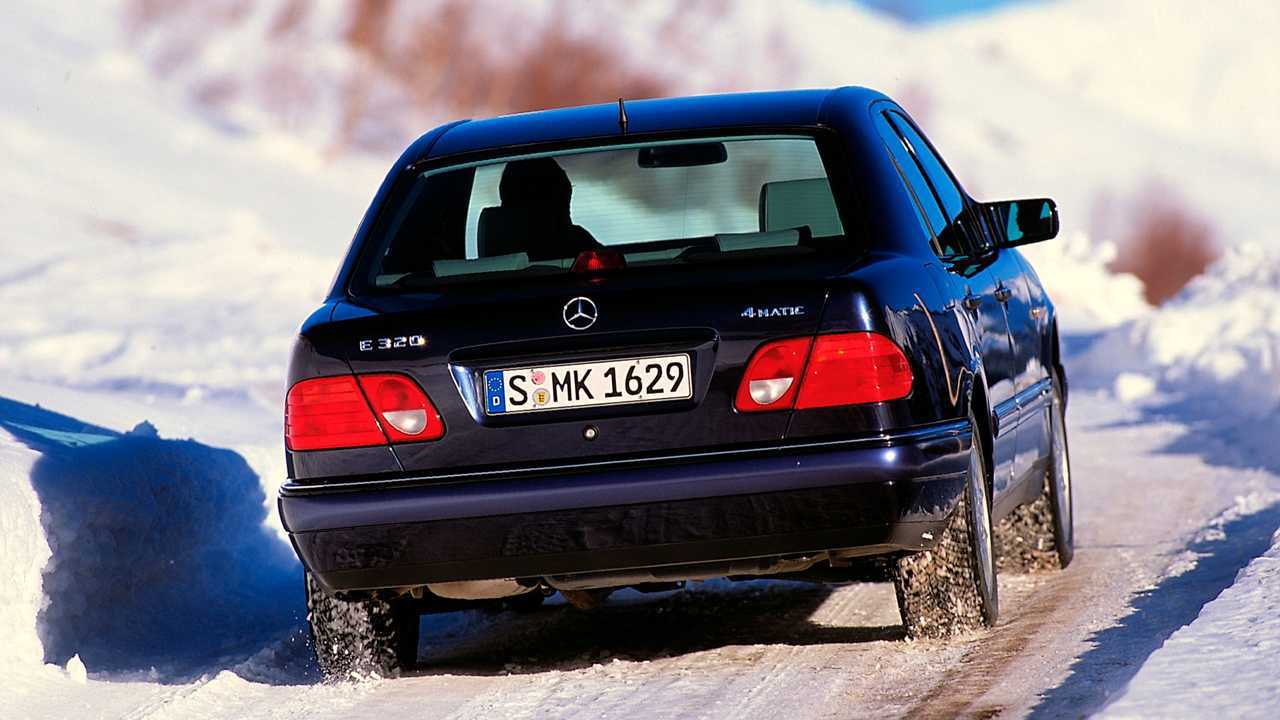 Il sistema a quattro ruote motrici della Stella, presentato nell'85, oggi equipaggia la quasi totalità dei modelli Mercedes, con evoluzioni continue