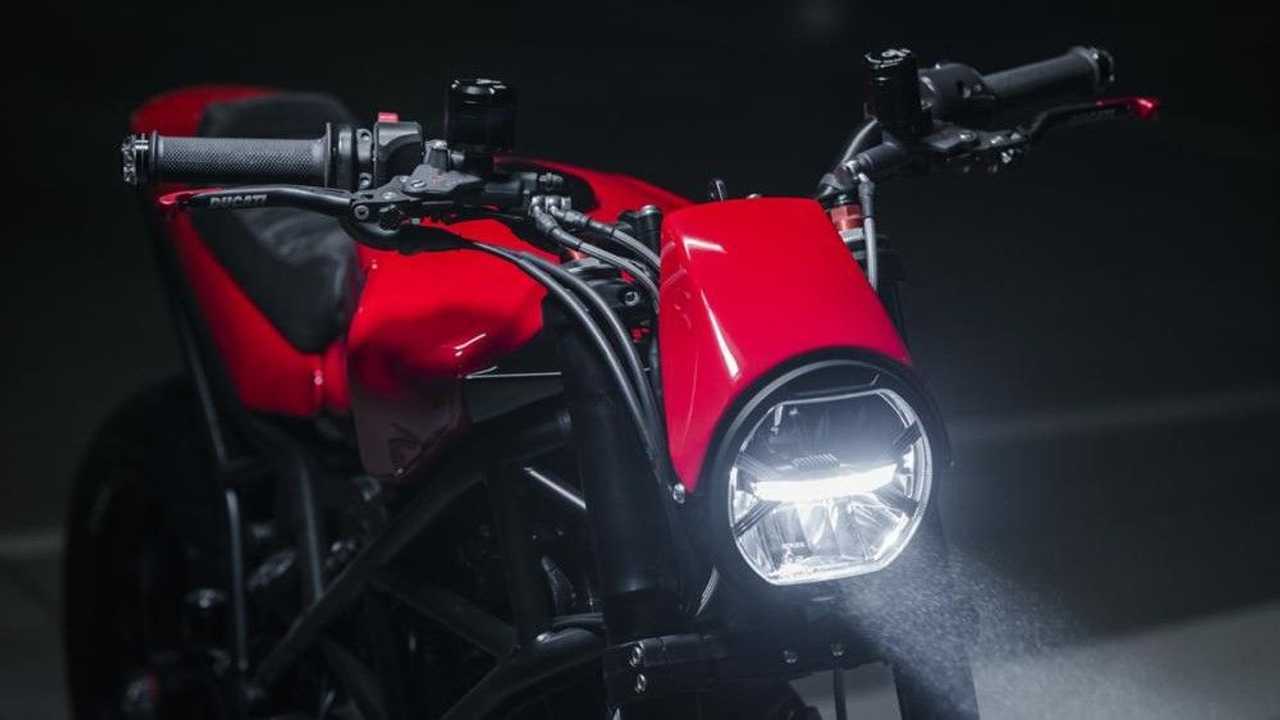 2003 Ducati Multistrada 1000S DS Custom - Headlight