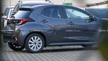 2022 foto spia Mazda2