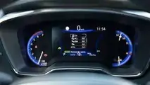 Suzuki Swace 1.8 Hybrid GLX 2021, prueba