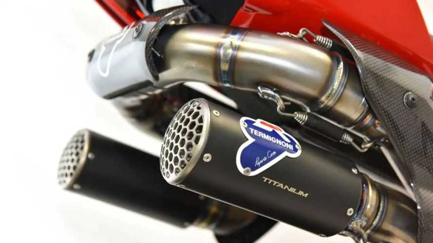 Check Out Termignoni’s D200 Exhaust For The Ducati Panigale V4