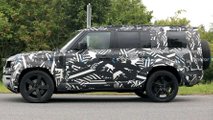 Land Rover Defender 130