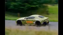 2018er Aston Martin Vantage erwischt