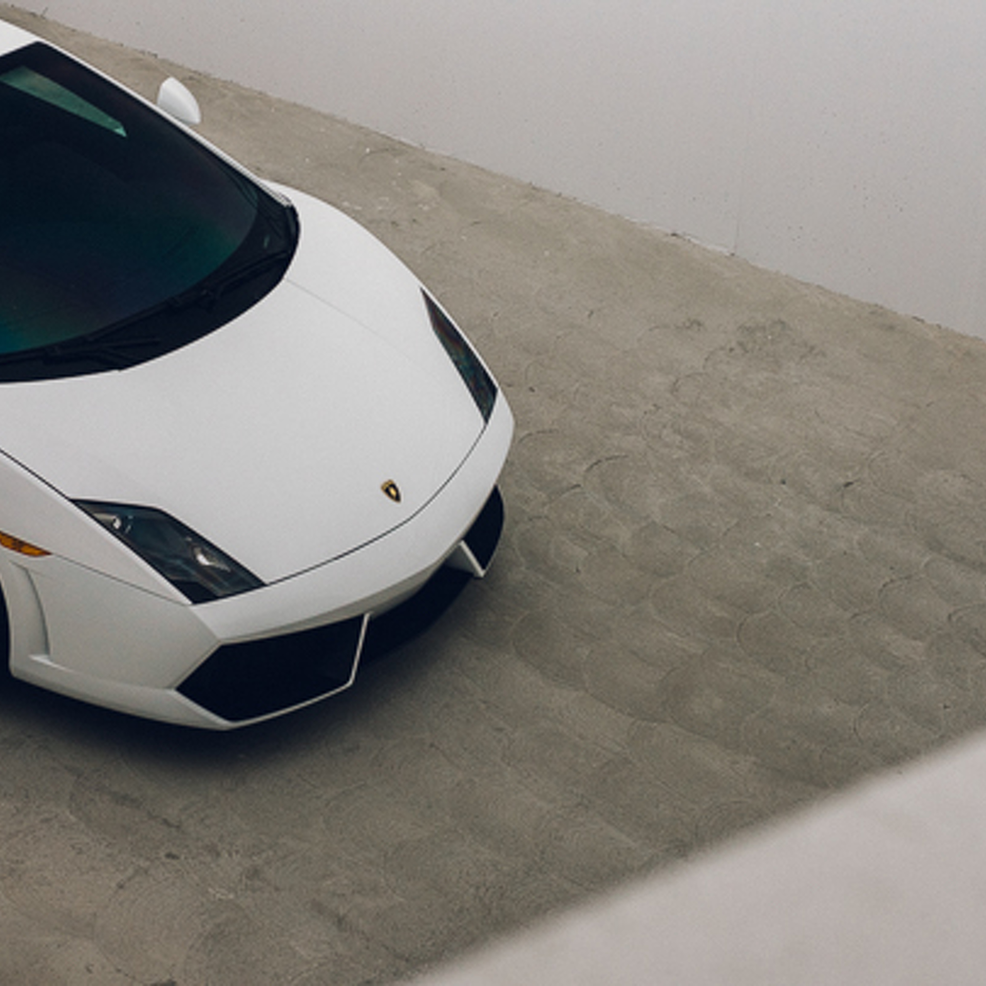 Basking in the Purity of the World’s Last Manual Lamborghini