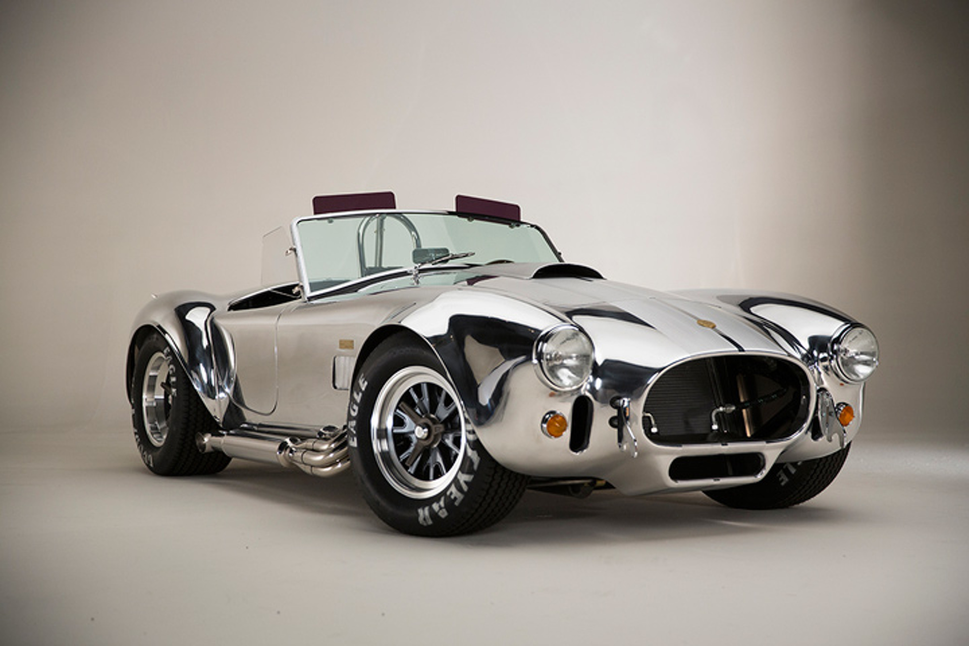 Shelby Celebrates 50 Years With Stunning Cobra 427