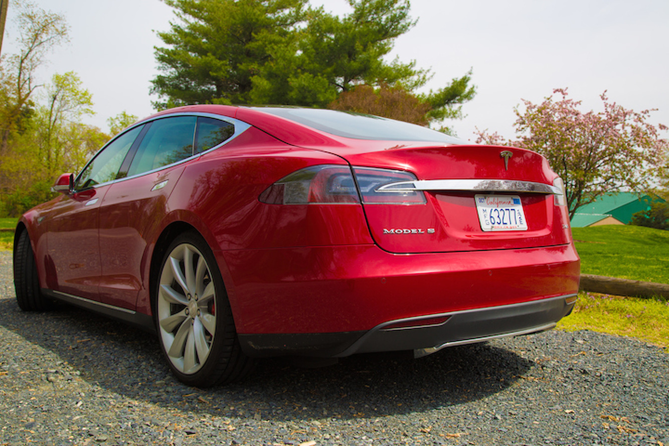 Tesla Model S Win Your Electric Dream Car