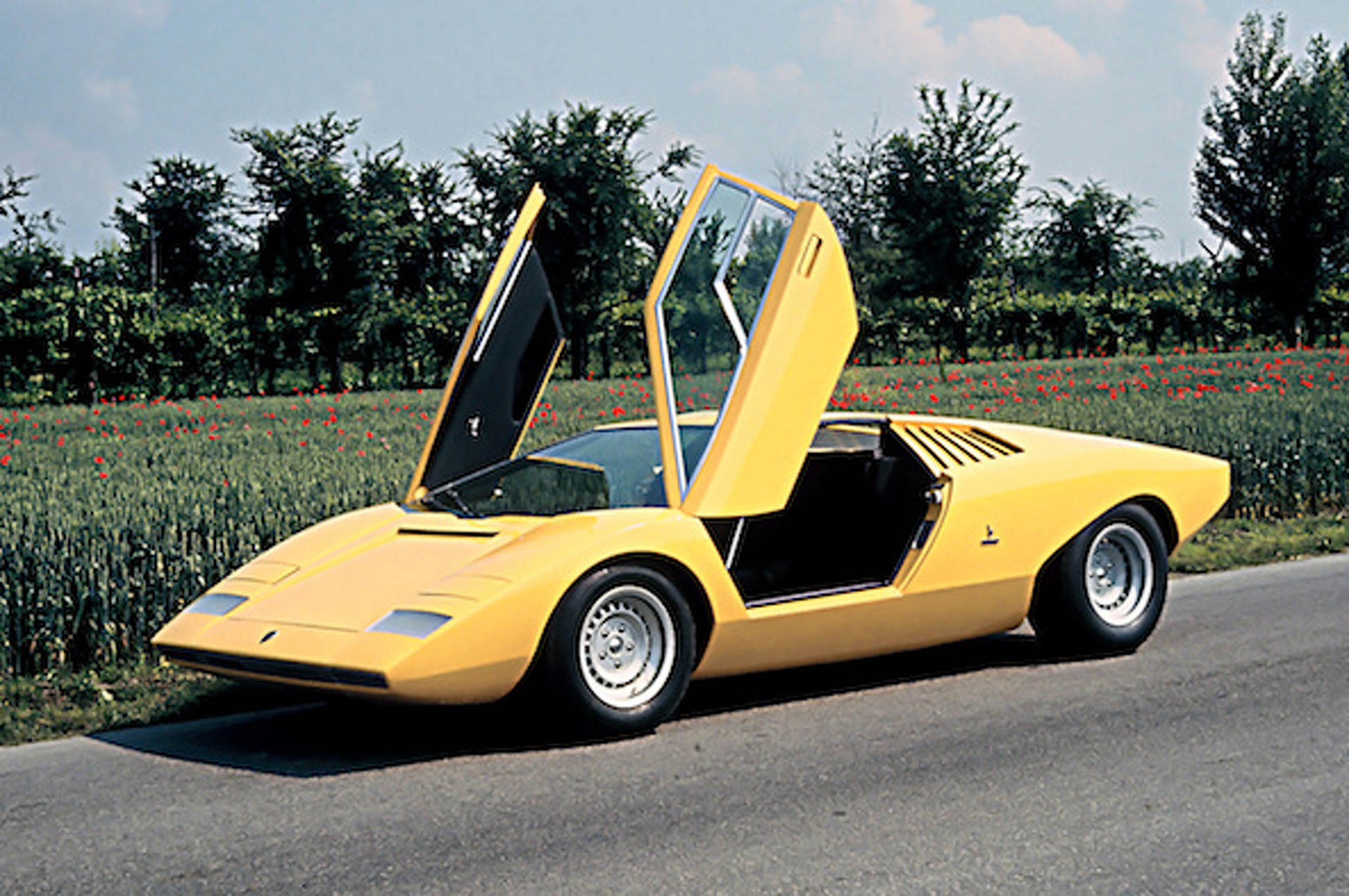 Legendary Design Firm Bertone is On the Ropes