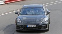 2017 Porsche Panamera spy photo