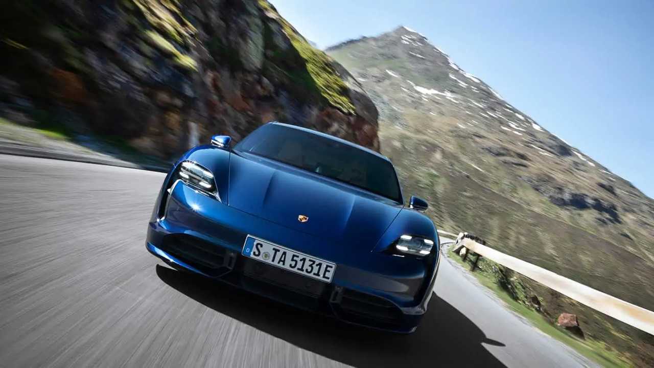 Porsche Taycan.