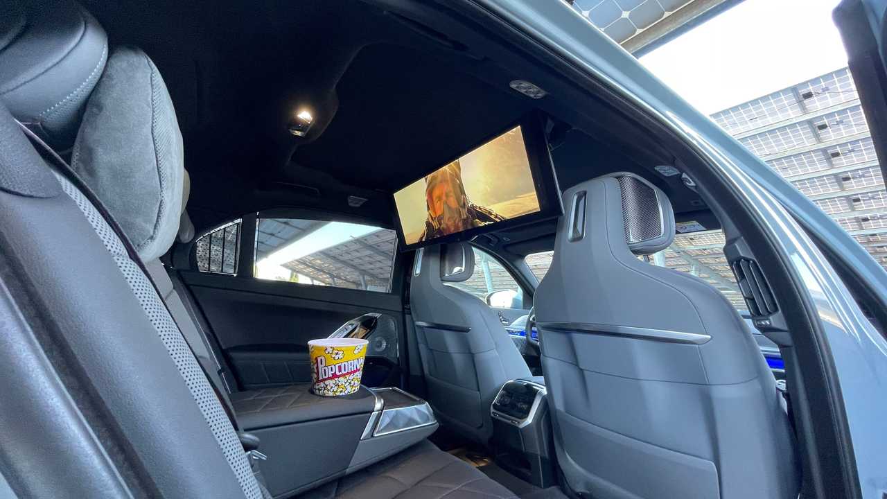Il display 8K della BMW Serie 7