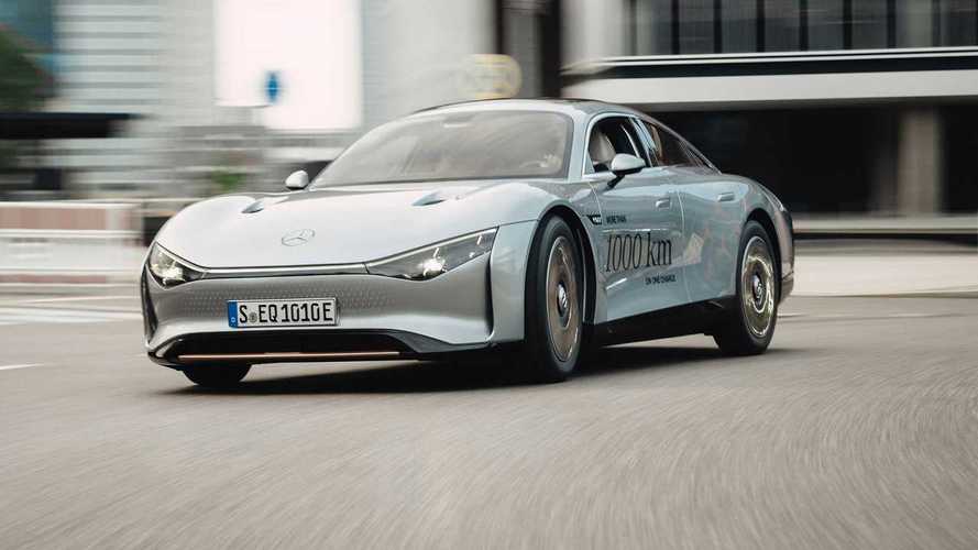 Mercedes проехал 1202 км на одной зарядке. Из них 40 км в гонке!