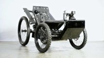 Outrider USA Coyote - Vista frontal en ángulo derecho - Luz