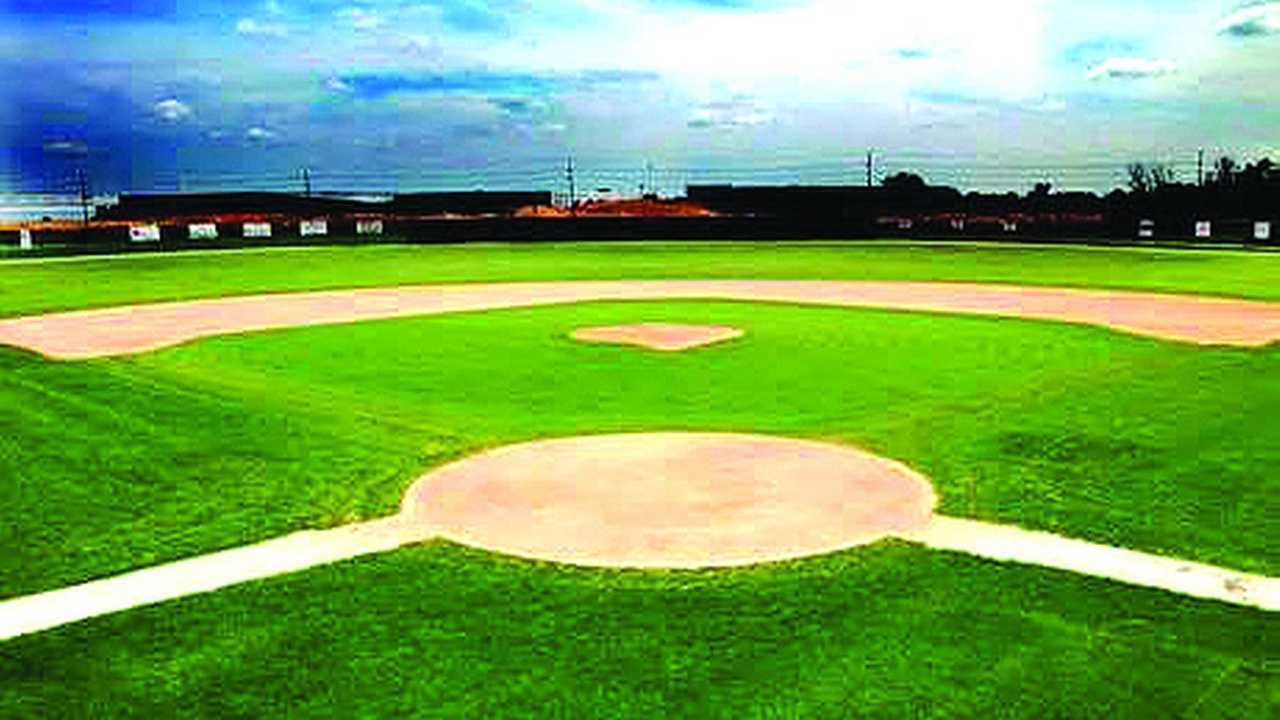 Manutenzione del prato sportivo