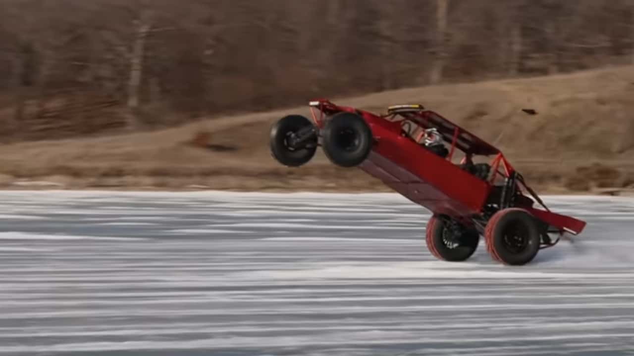 Sandrail Wheelie on Ice - CboysTV