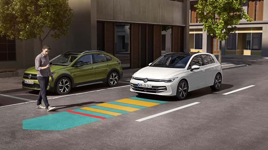 ¡El nuevo Volkswagen Golf 2024 fulmina el motor TSI de tres cilindros!