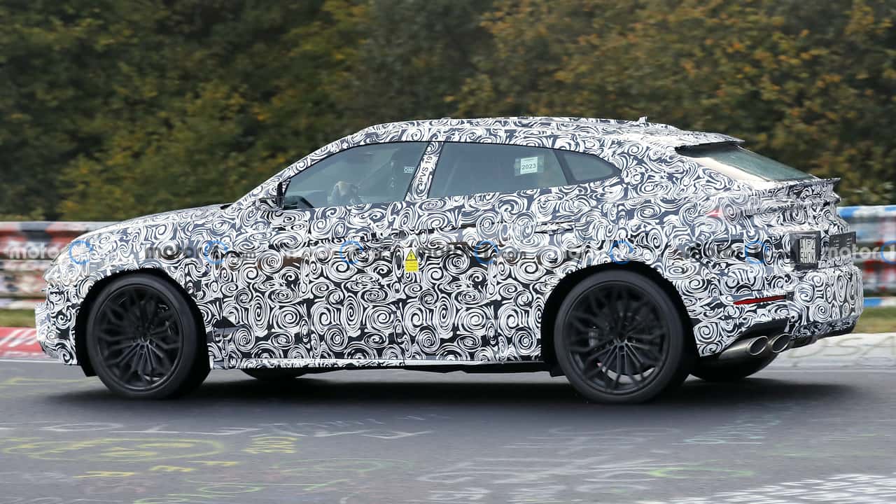 2025 Urus, hibrit bir üniteyle test ediliyor