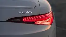 المصباح الخلفي لمرسيدس AMG SL43 2023