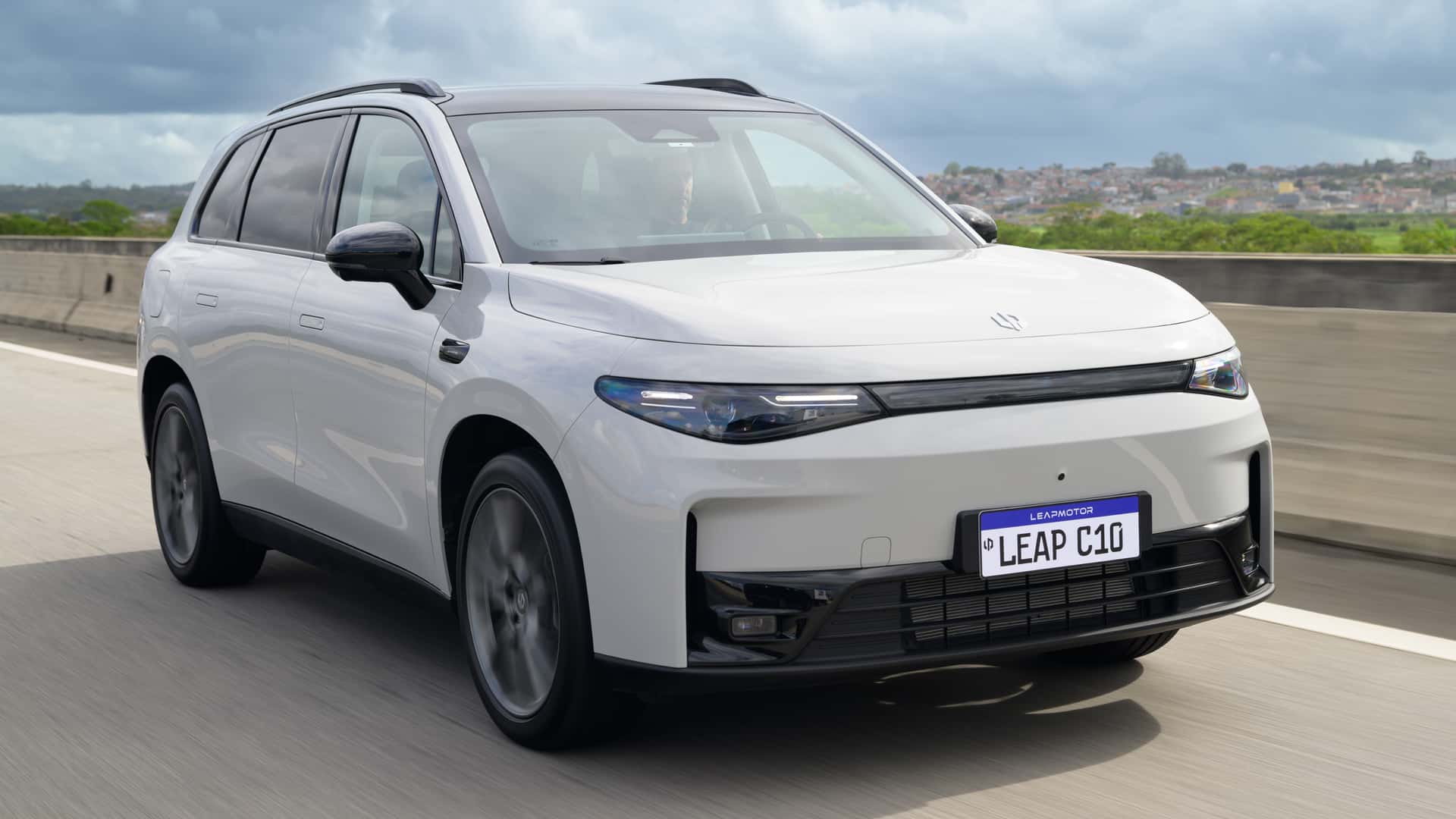 Leapmotor C10 REEV Llega a Uruguay: La Nueva Opción Eléctrica de Rango Extendido