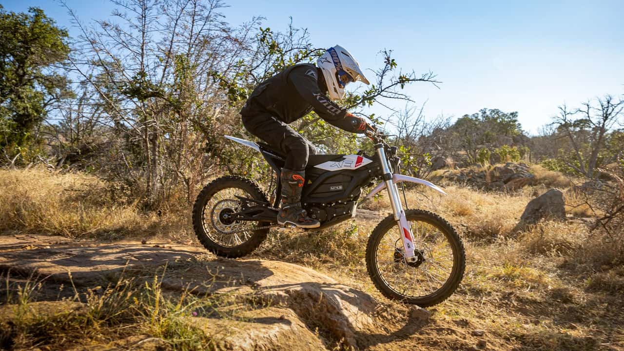 The Zero XE is the Electric Dirt Bike We Needed