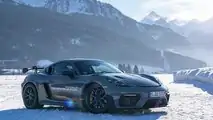 Porsche 718 Cayman GT4 RS powered by renewable fuel