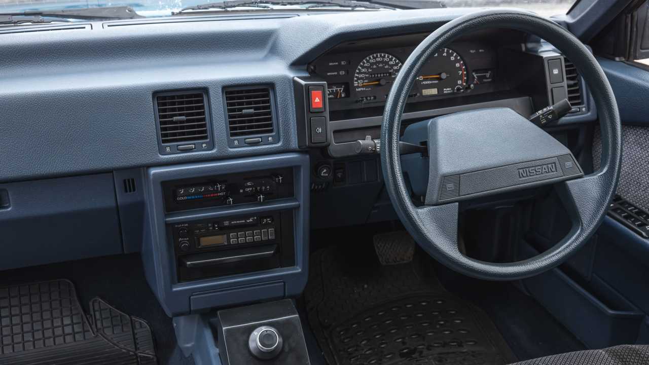 Foto - Nissan Newbird, retrofit della Bluebird