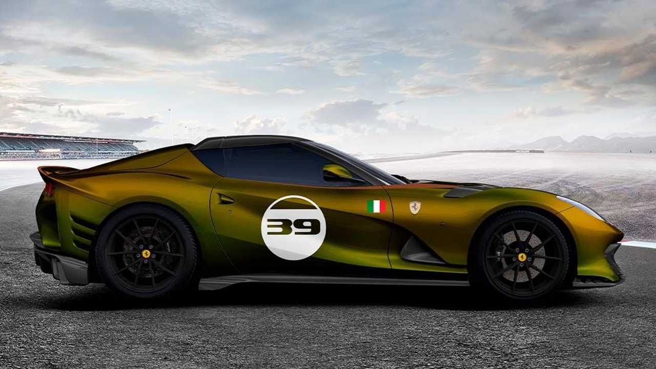 Ferrari 812 Competizione Verde Volterra