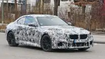 2023 BMW M2 spy foto