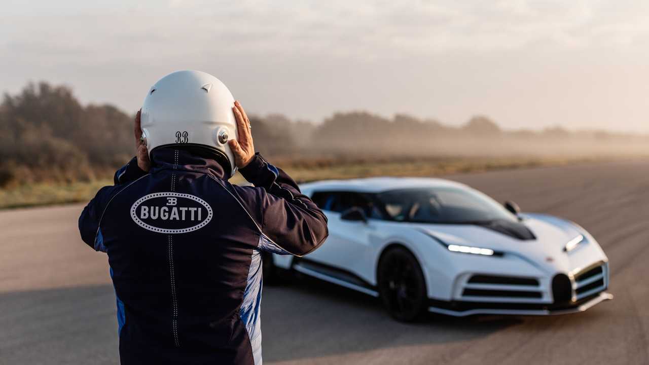 Финальные тесты Bugatti Centodieci