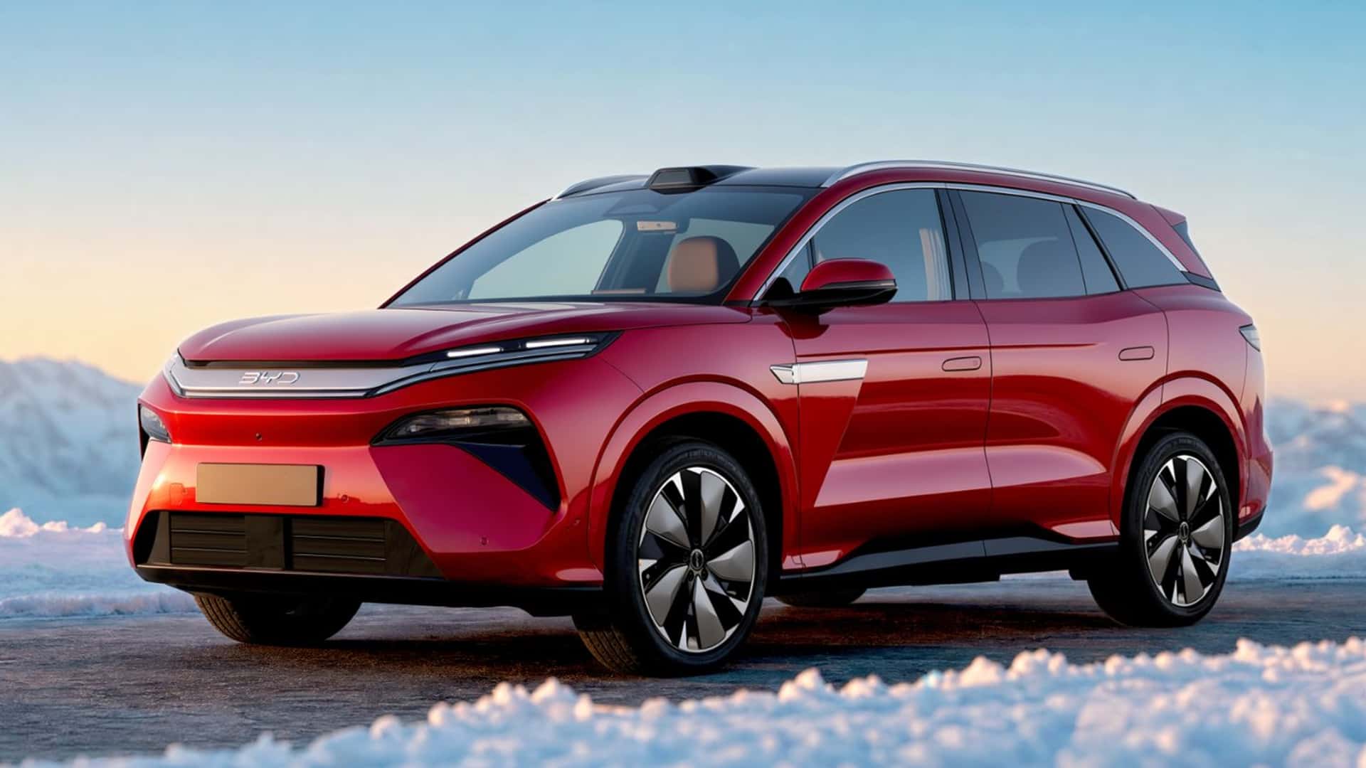 BYD Atto 8 Debuts With Nine Minute Flash Charging