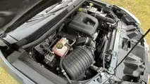 Motor Duramax rende 207 cv, vibra pouco e é muito silencioso (2)