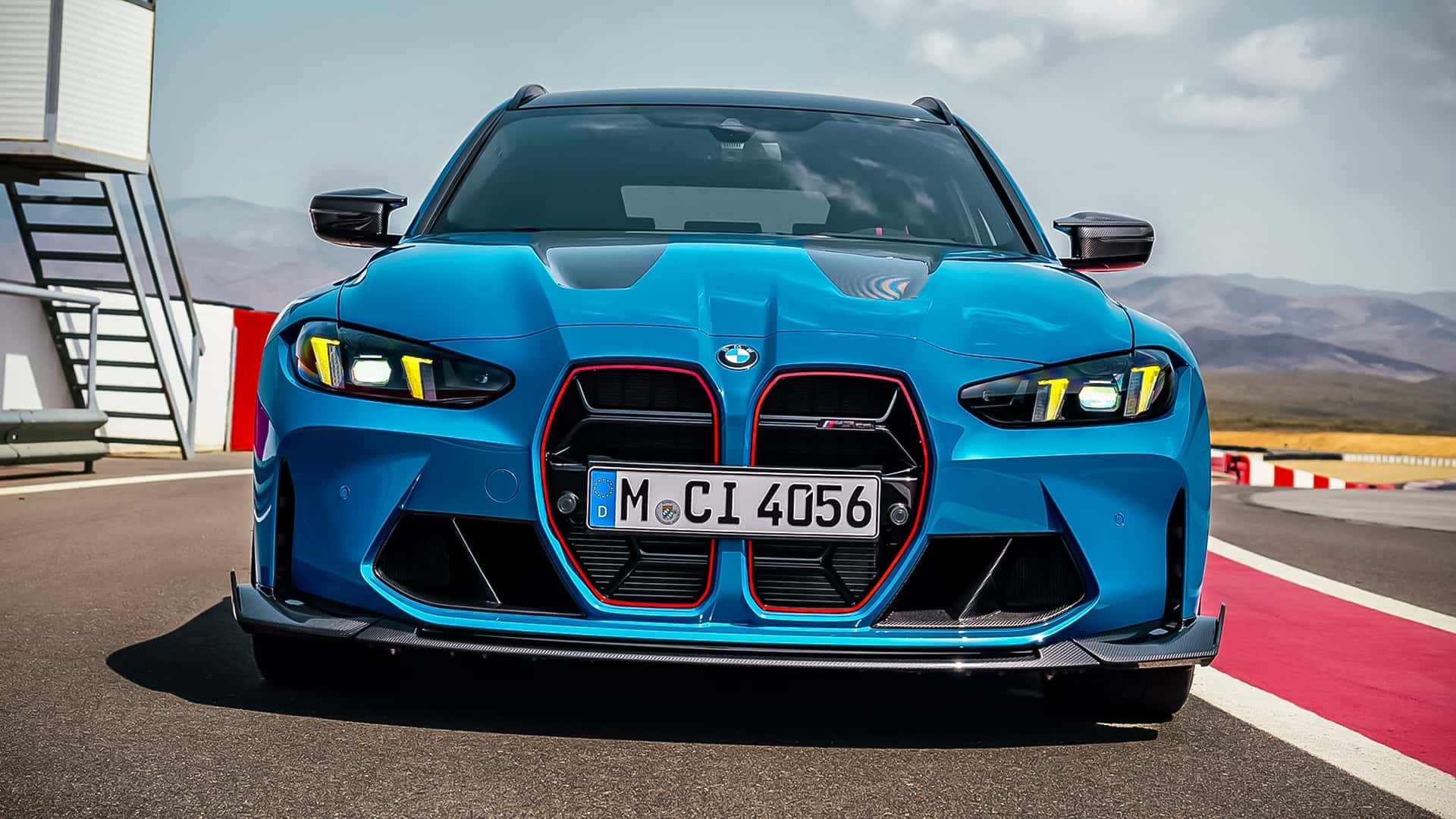 https://cdn.motor1.com/images/mgl/YAg94j/s1/bmw-m3-cs-touring-2025.jpg