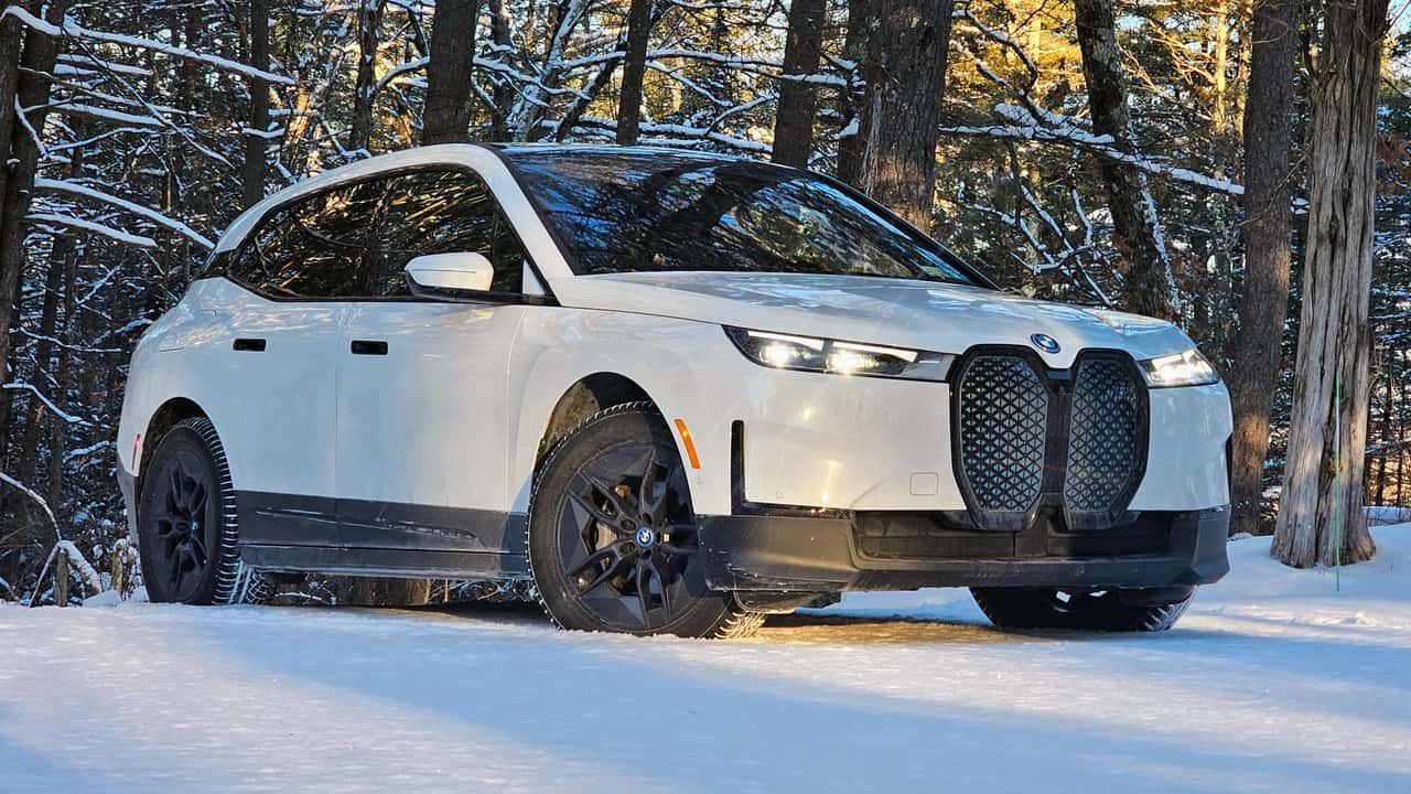 2024 BMW iX Snow Test
