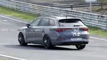 Photos espion de la Cupra Leon Sportstourer 2024