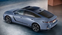 Lexus ES (2025)
