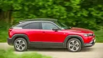 Mazda MX-30 e-Skyactiv R-EV (2025) im Test