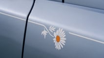 Badge Rolls-Royce Cullinan noir Daisy