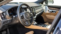 2023 Volvo V90 T8 Recharge Plug-In Hybrid